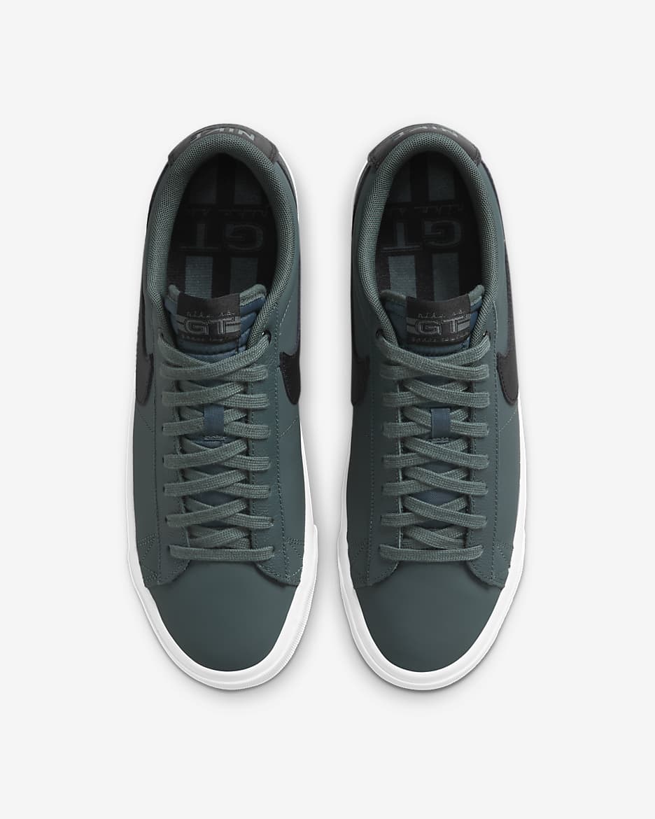 Nike blazer low men's shoe best sale